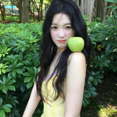 草叶之下